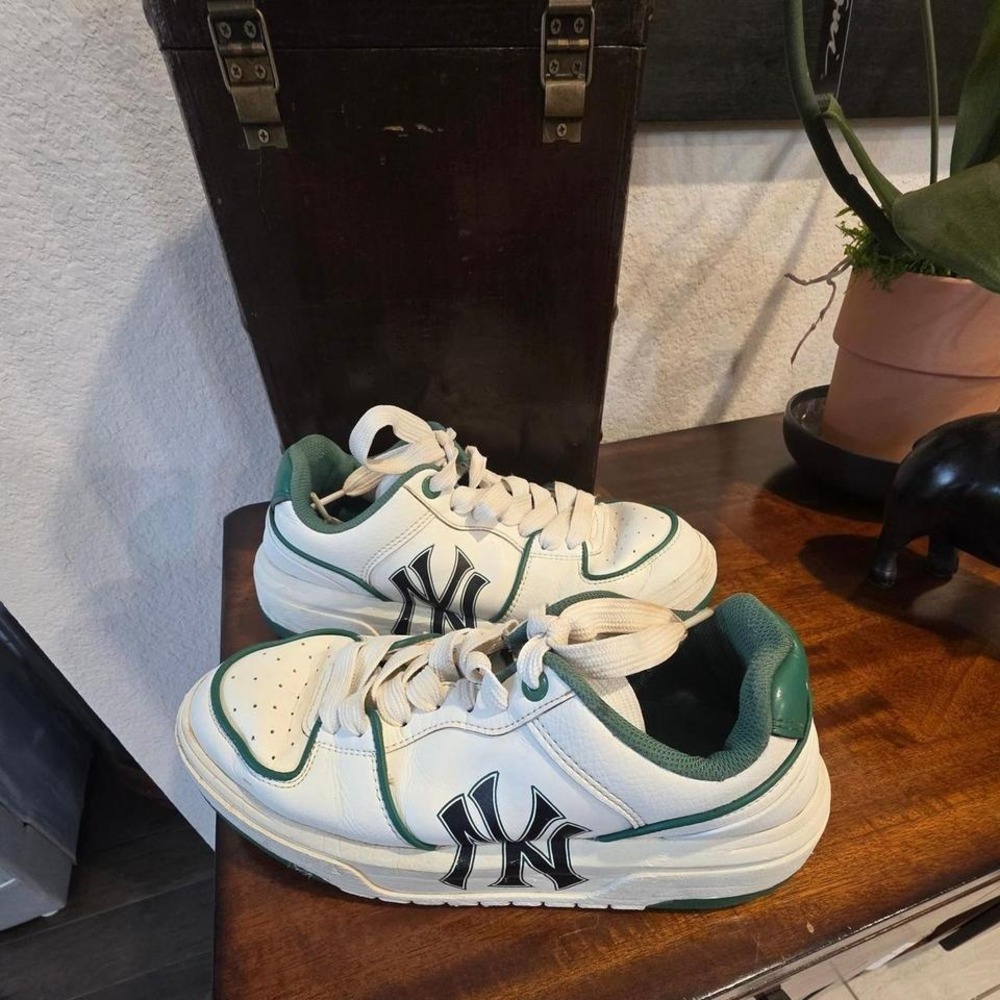 MLB‎ new york Yankees chunky liners shoes size 7.5